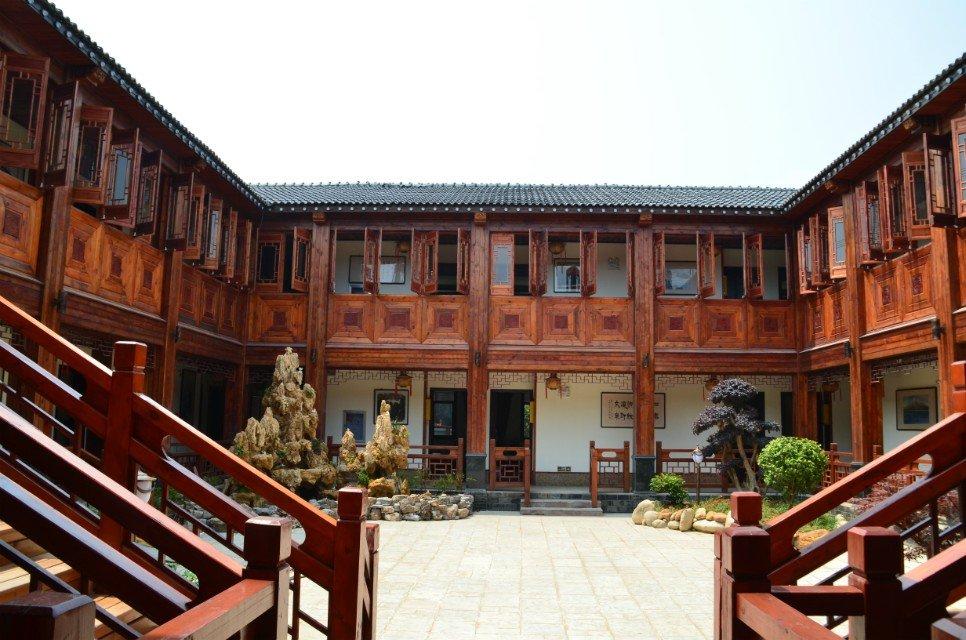 户外拓展培训基地—中州府