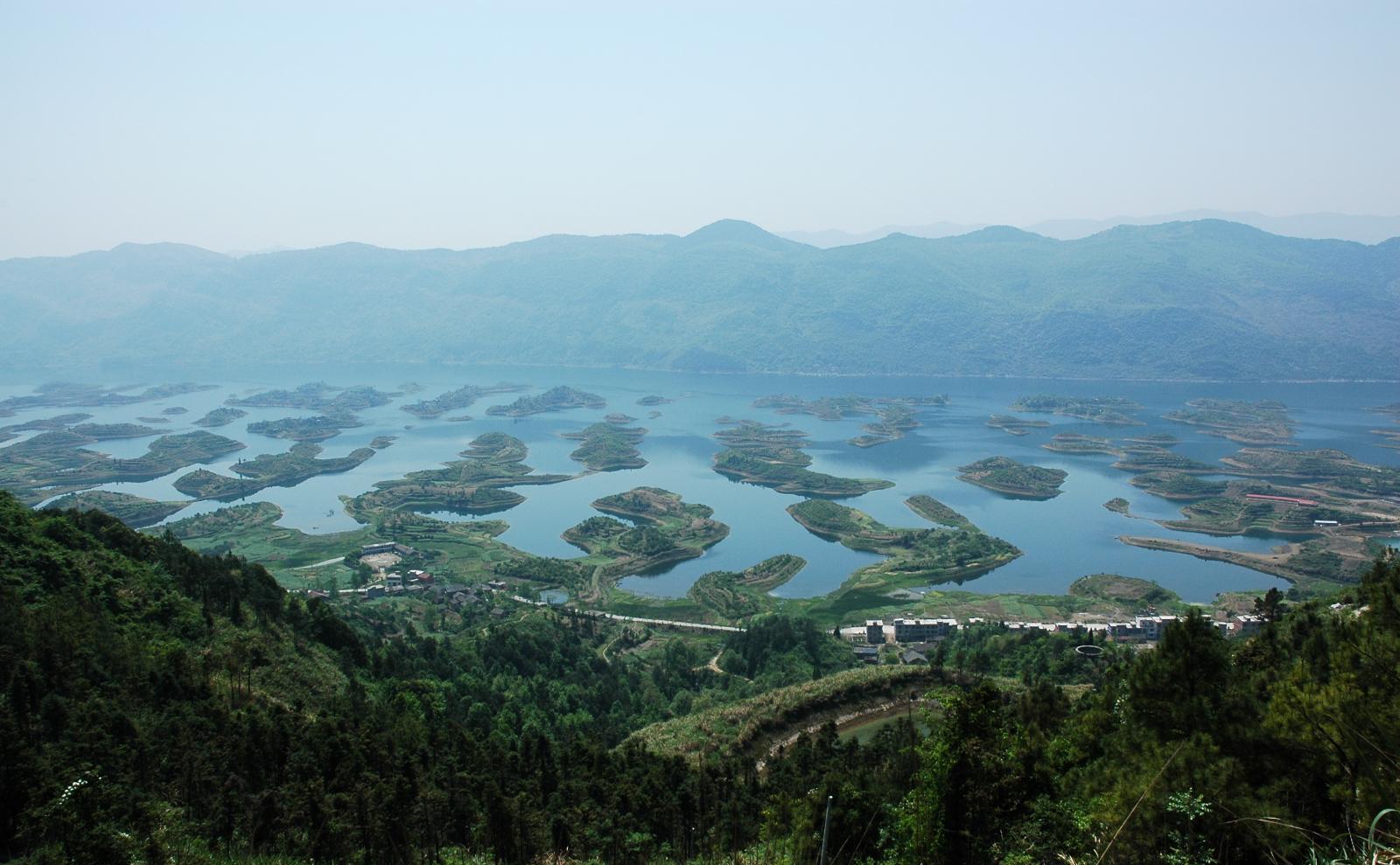 户外拓展培训基地—仙岛湖